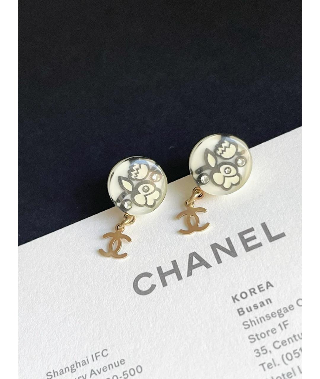 CHANEL Золотые пластиковые серьги, фото 4