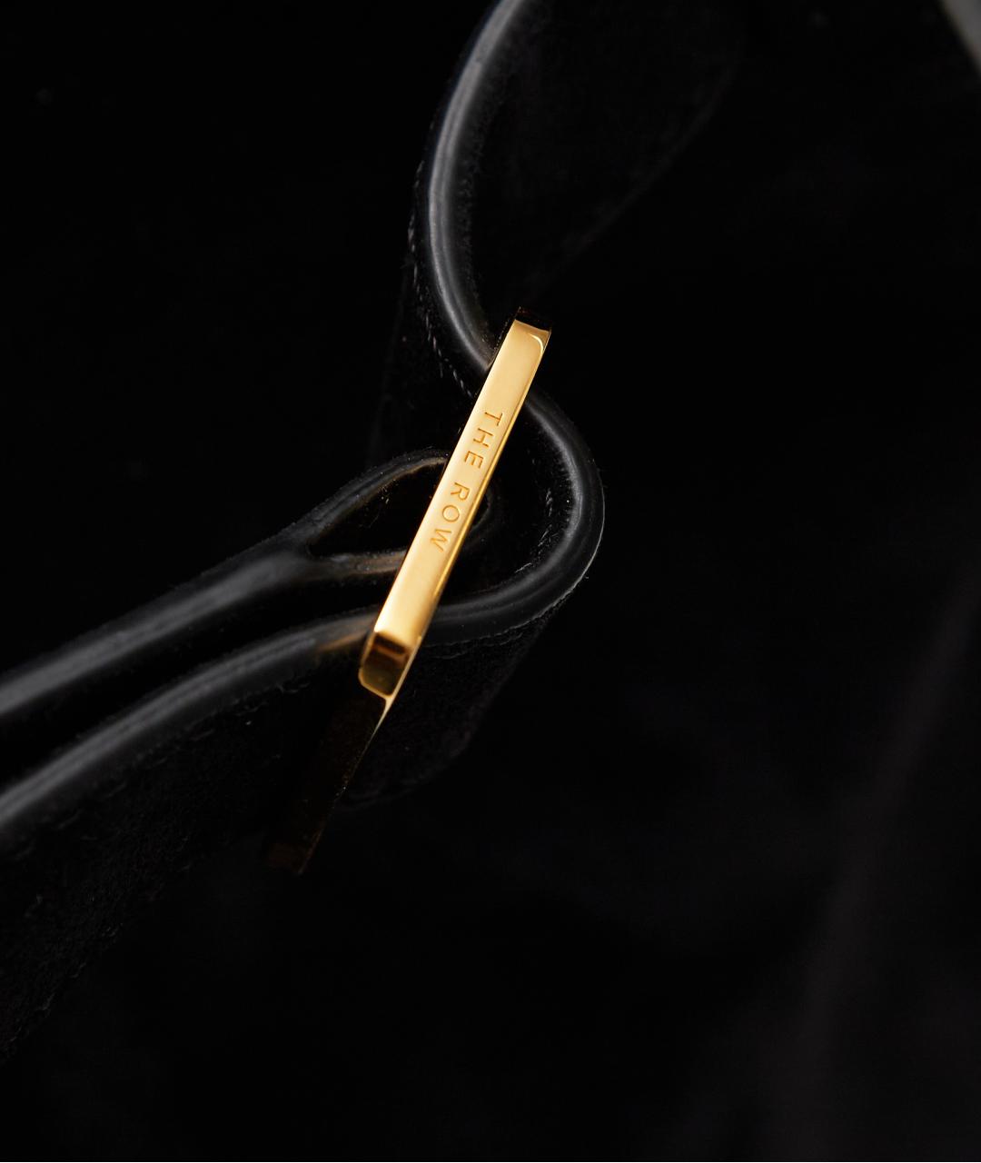 THE ROW Черная замшевая сумка тоут, фото 4