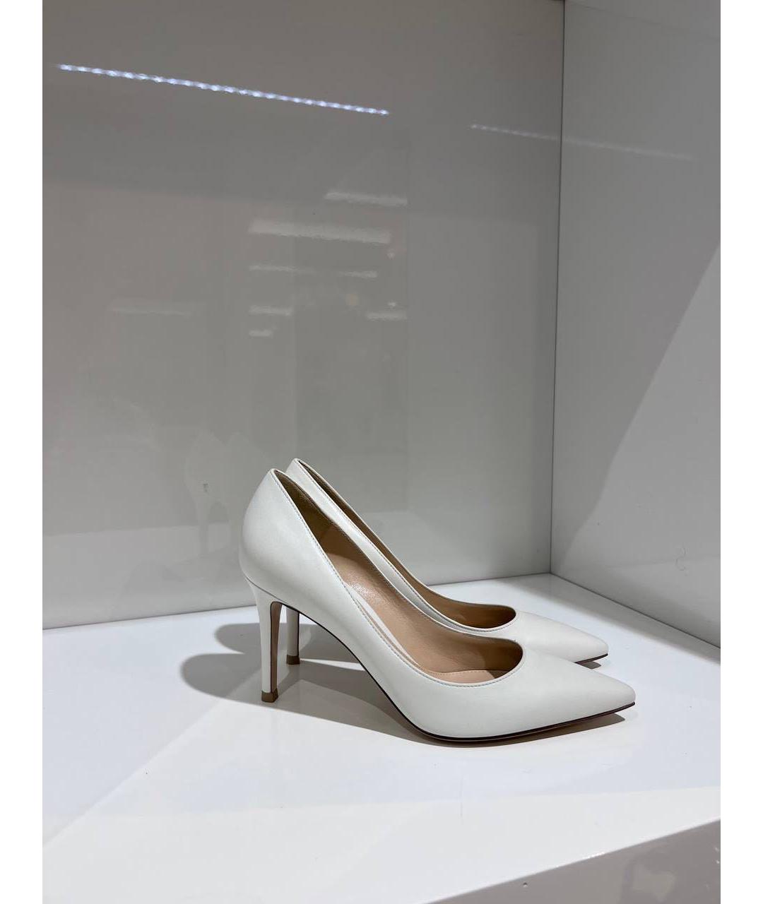 GIANVITO ROSSI Белые кожаные туфли, фото 4