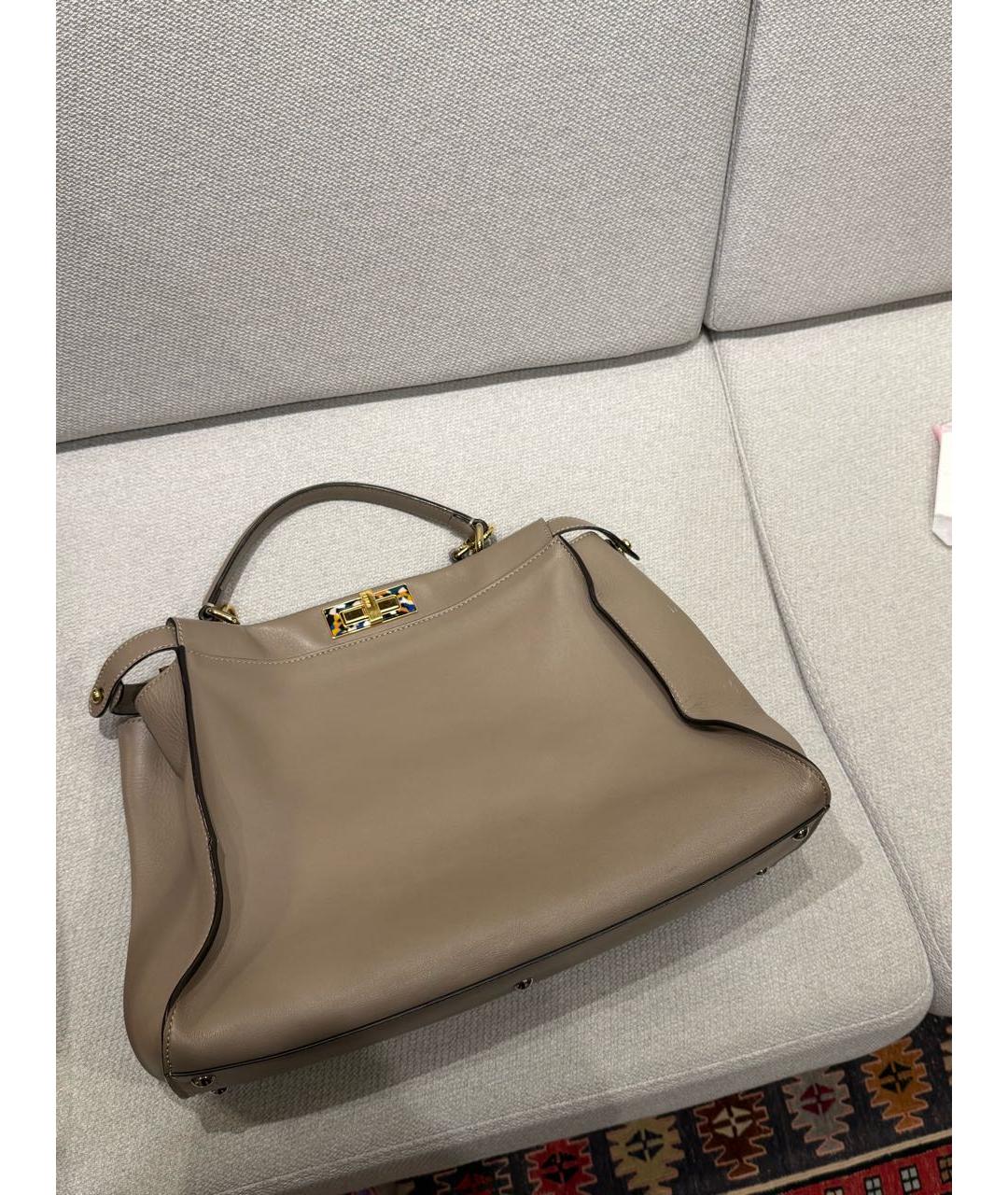 FENDI Бежевая кожаная сумка через плечо, фото 2