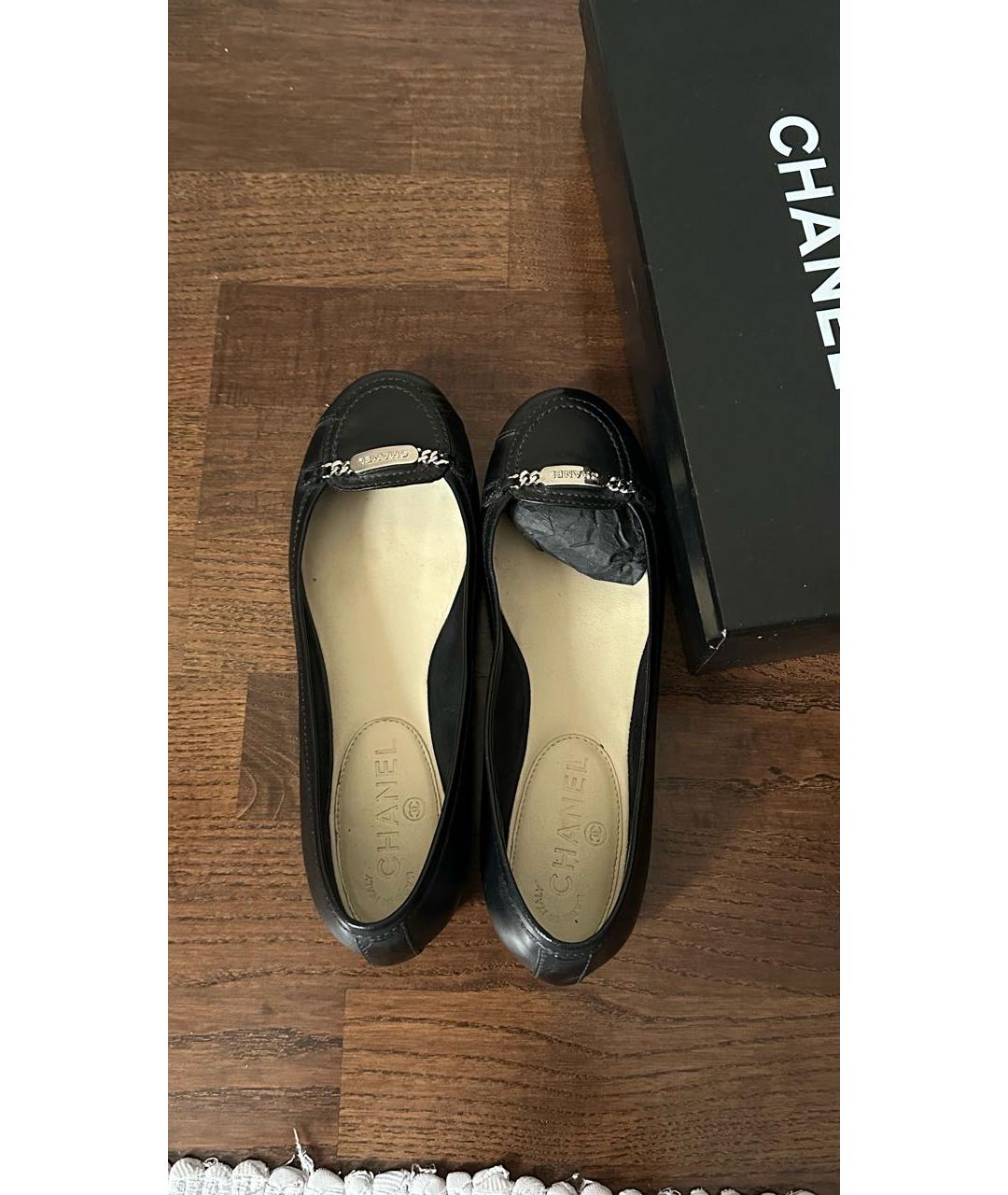 CHANEL Черные кожаные балетки, фото 3
