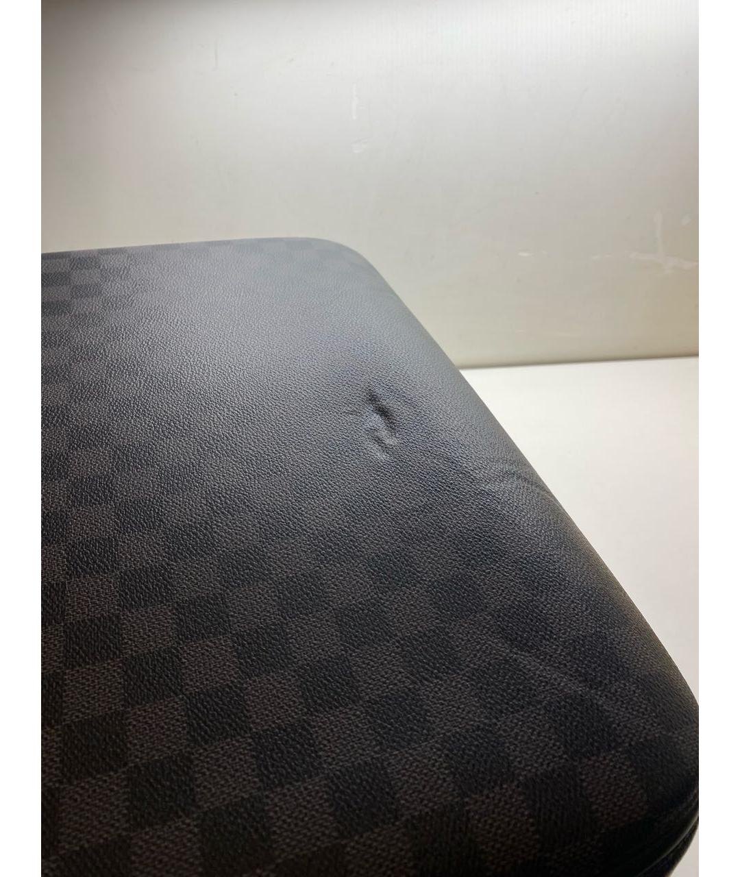 LOUIS VUITTON Черный кожаный чемодан, фото 4