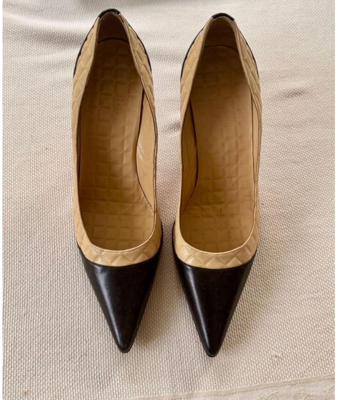 CHANEL Бежевые кожаные туфли, фото 3