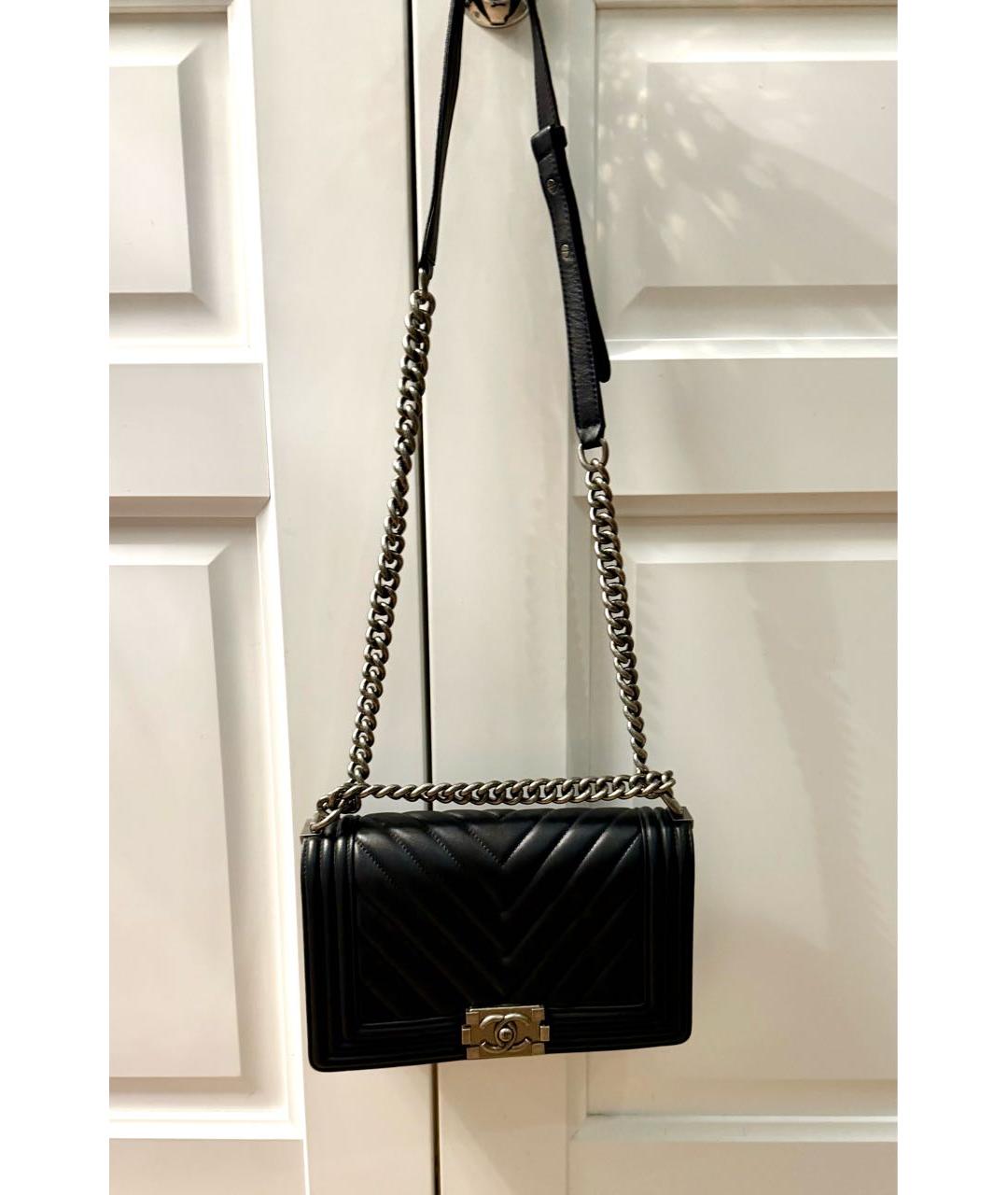 CHANEL Черная кожаная сумка через плечо, фото 4