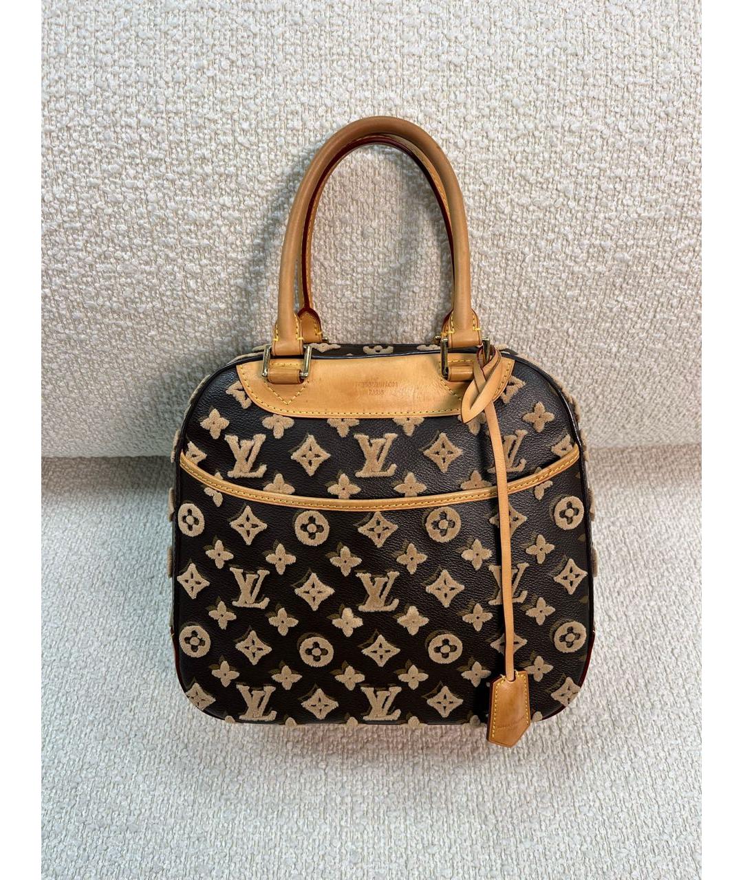 LOUIS VUITTON Коричневая кожаная сумка с короткими ручками, фото 9