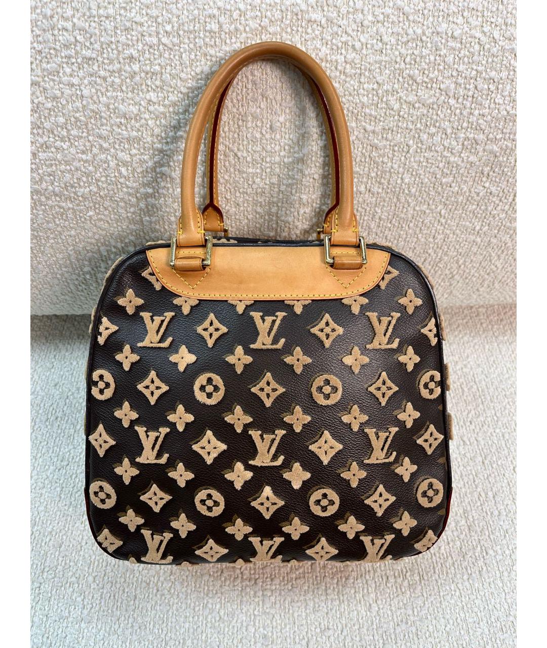LOUIS VUITTON Коричневая кожаная сумка с короткими ручками, фото 3