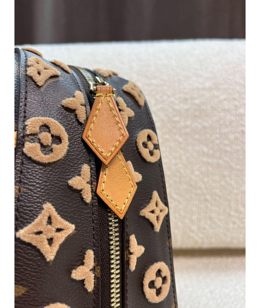 LOUIS VUITTON Коричневая кожаная сумка с короткими ручками, фото 8