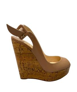 CHRISTIAN LOUBOUTIN Туфли