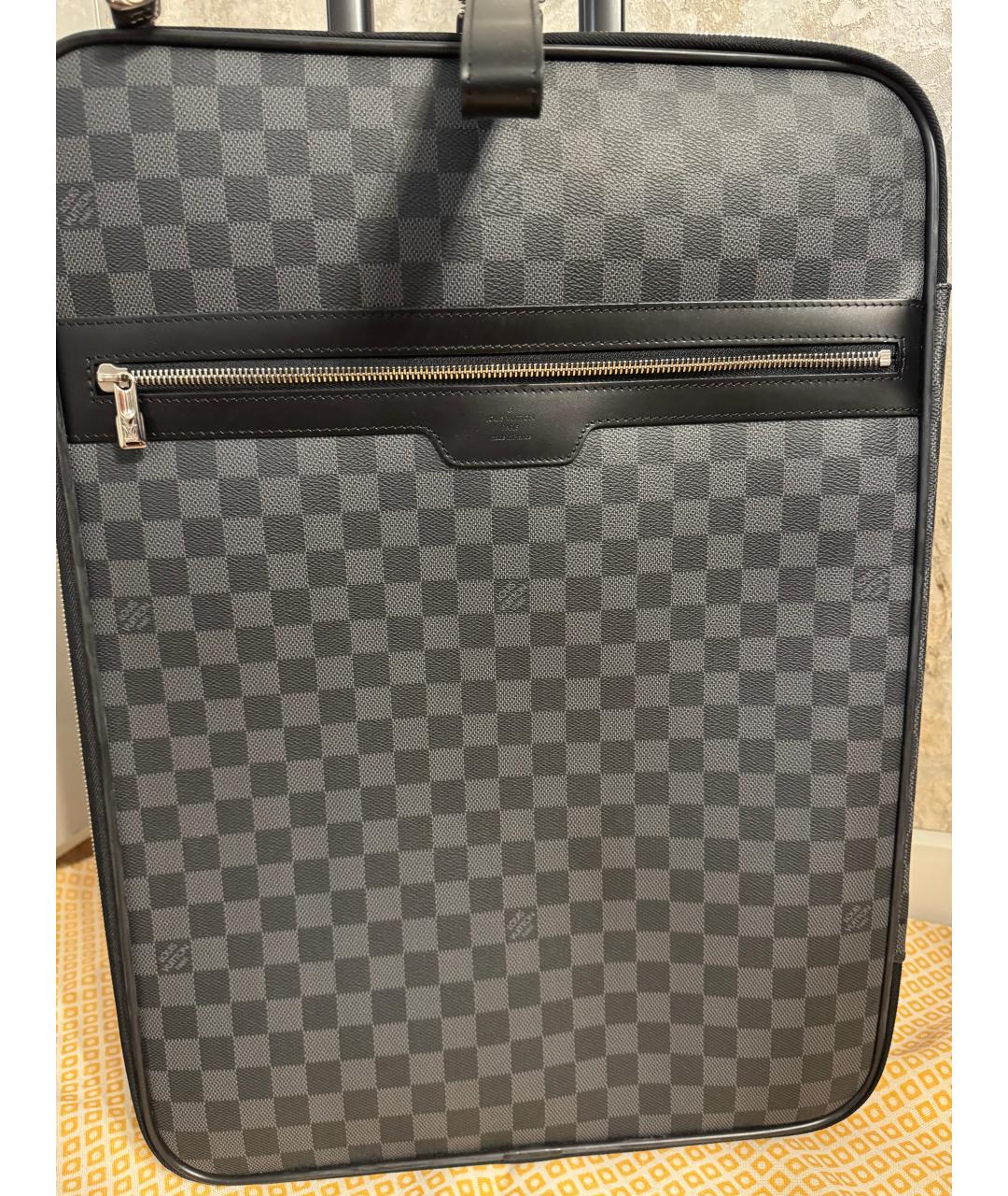 LOUIS VUITTON Черный кожаный чемодан, фото 2