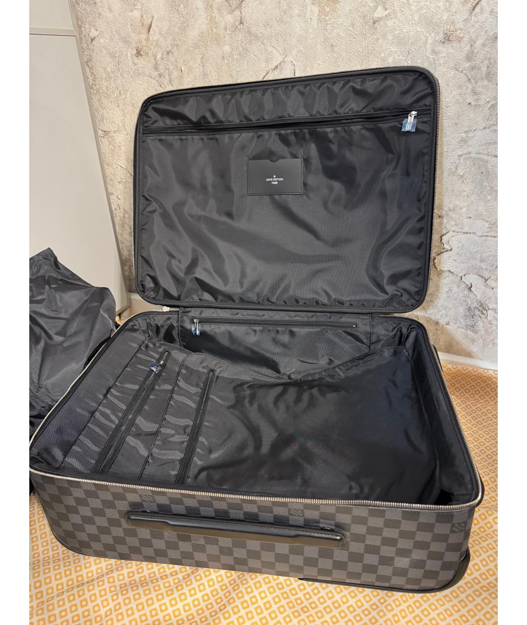 LOUIS VUITTON Черный кожаный чемодан, фото 3