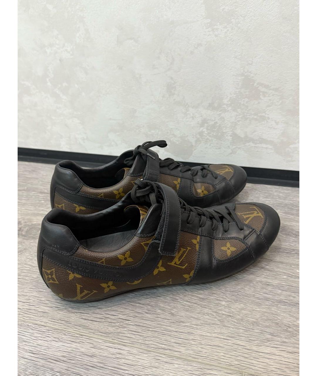 LOUIS VUITTON Коричневые низкие кроссовки / кеды из искусственной кожи, фото 6