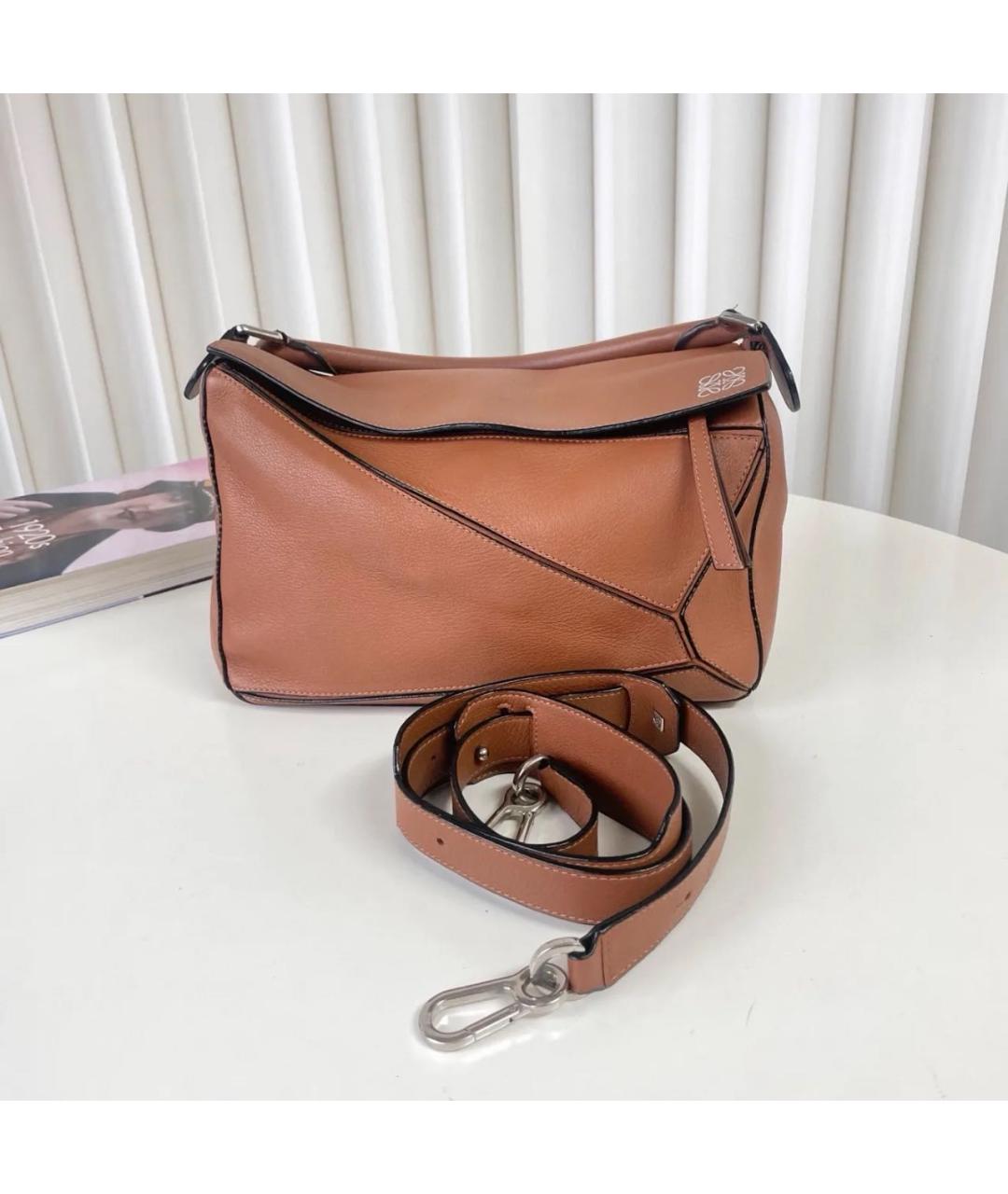 LOEWE Коричневая кожаная сумка с короткими ручками, фото 9