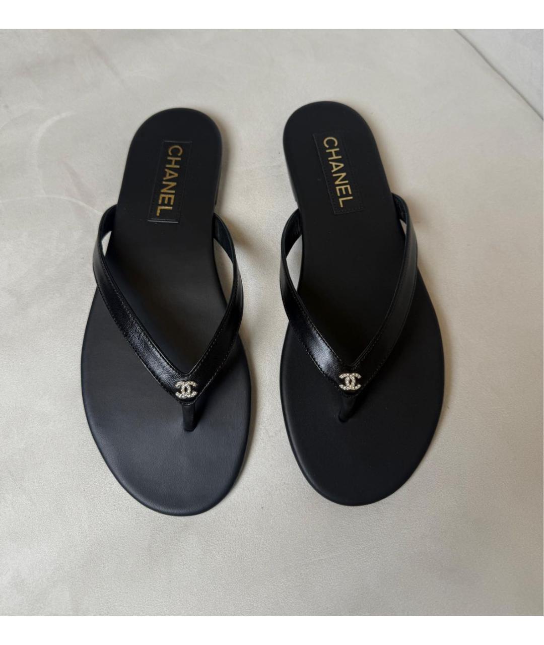 CHANEL Черные кожаные шлепанцы, фото 5