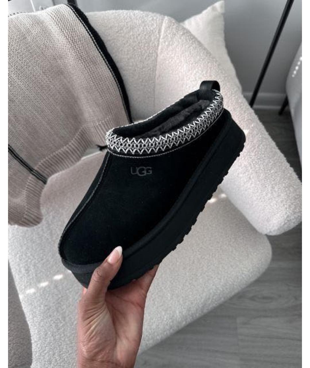 UGG AUSTRALIA Черные замшевые мюли, фото 6