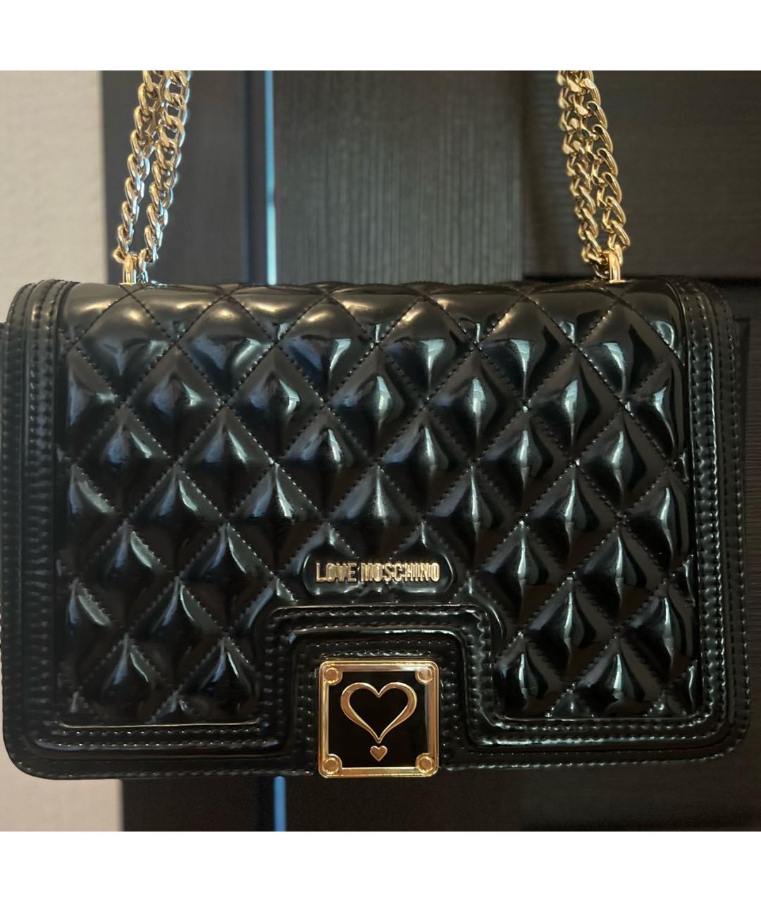 MOSCHINO Черная сумка через плечо из лакированной кожи, фото 3