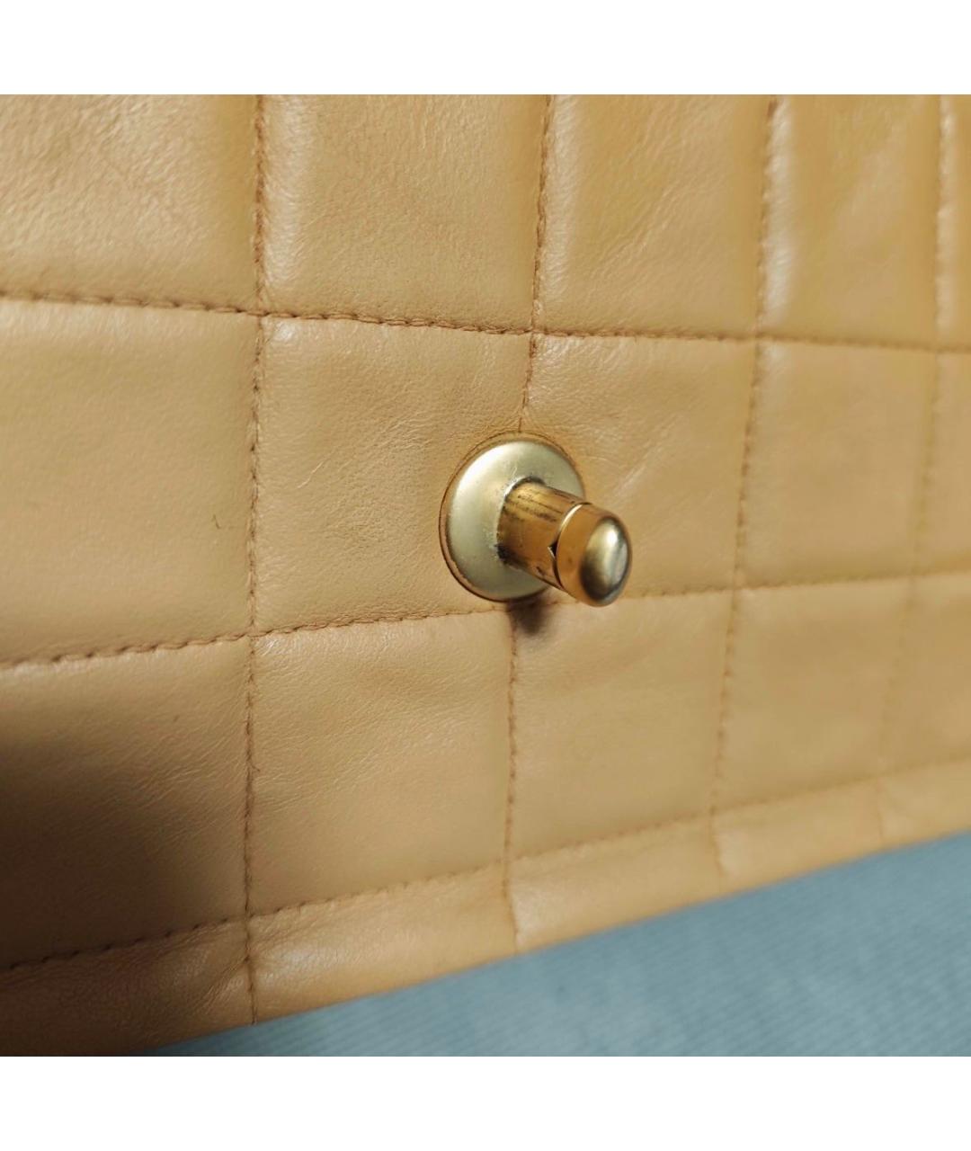 CHANEL Бежевая кожаная сумка через плечо, фото 5