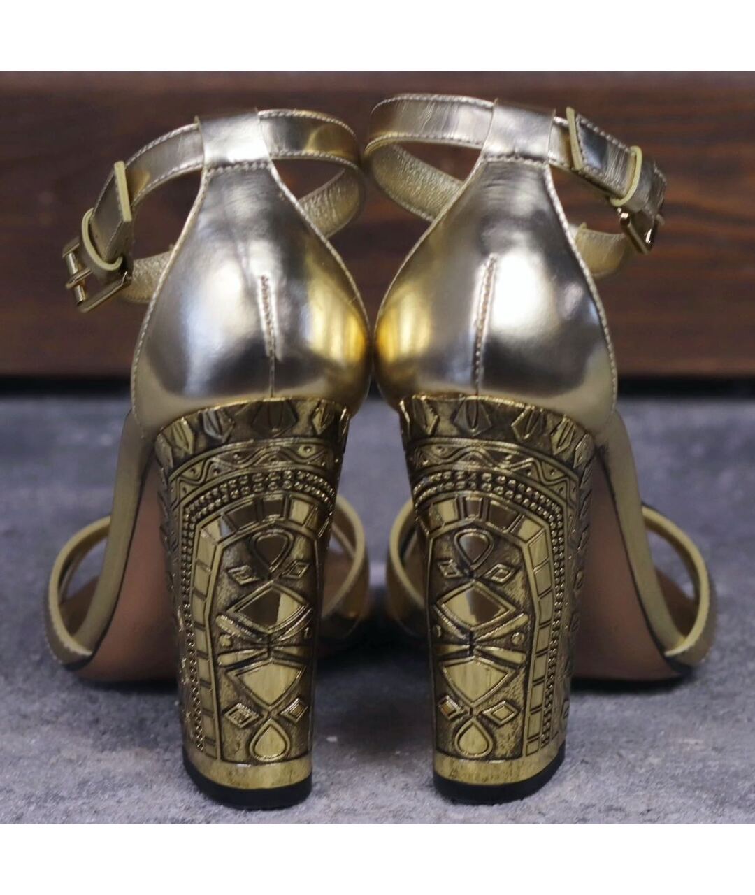 CASADEI Золотые кожаные босоножки, фото 4
