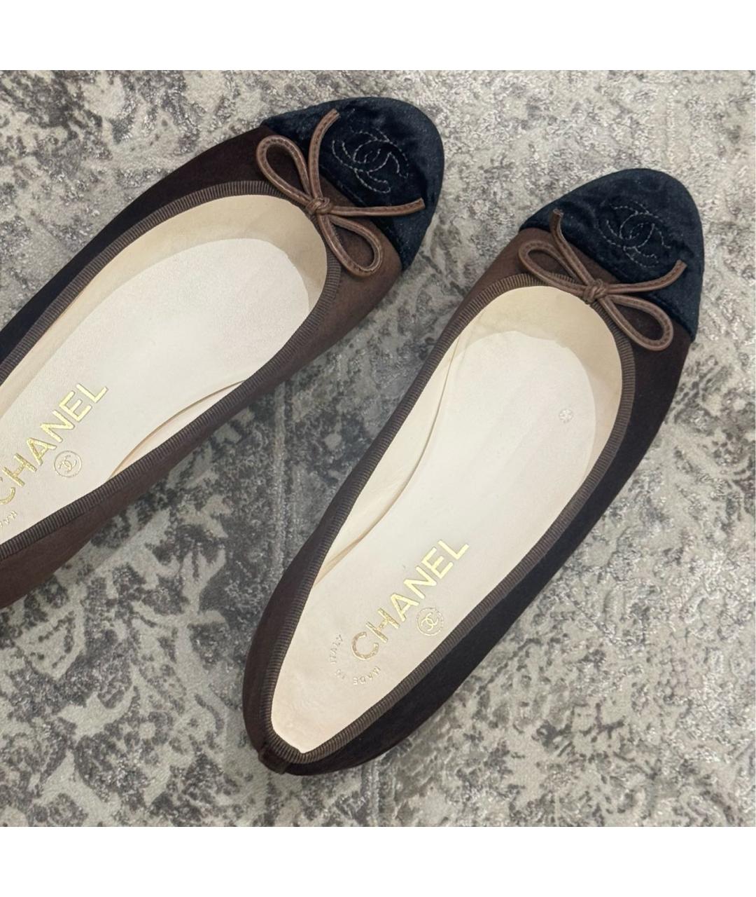 CHANEL Коричневые бархатные балетки, фото 4