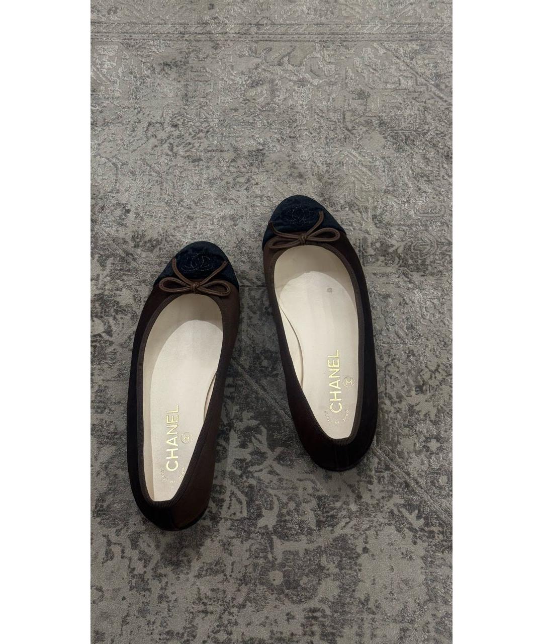 CHANEL Коричневые бархатные балетки, фото 3