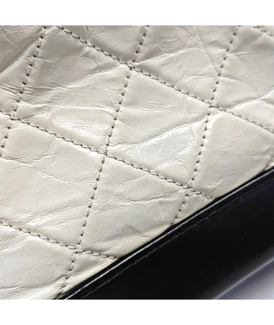 CHANEL Белая кожаная сумка через плечо, фото 6