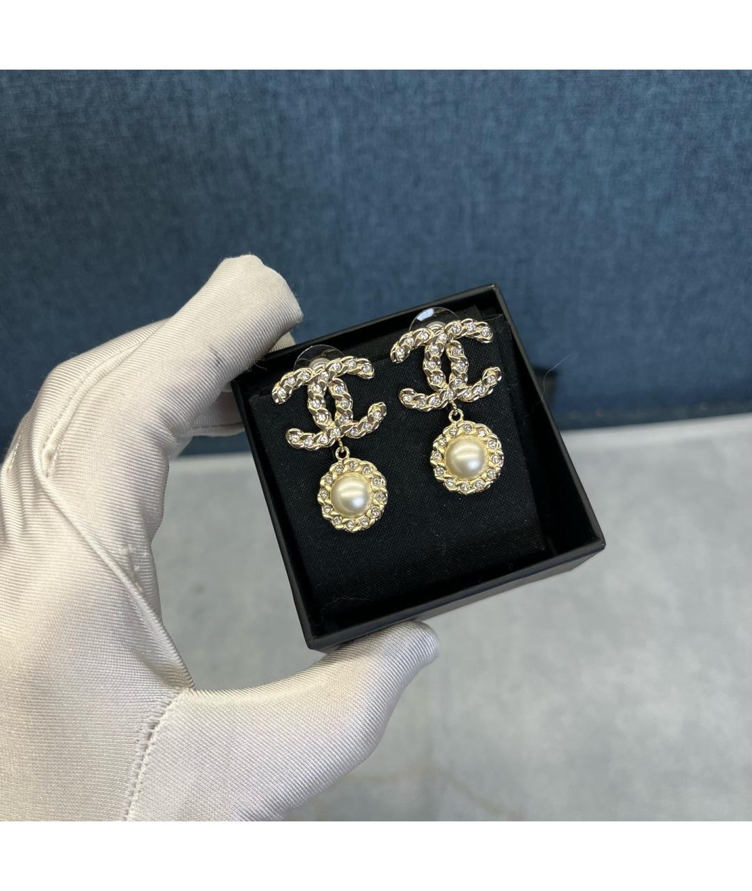 CHANEL Золотые металлические серьги, фото 4