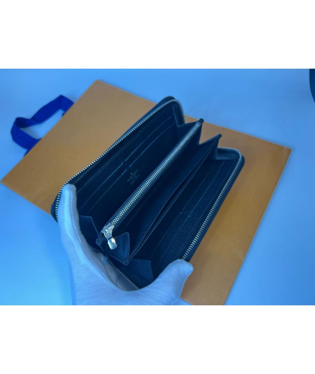 LOUIS VUITTON Черный кожаный кошелек, фото 3