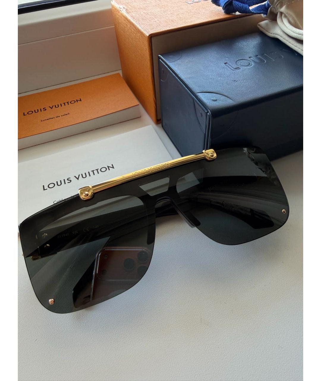 LOUIS VUITTON Черные пластиковые солнцезащитные очки, фото 3