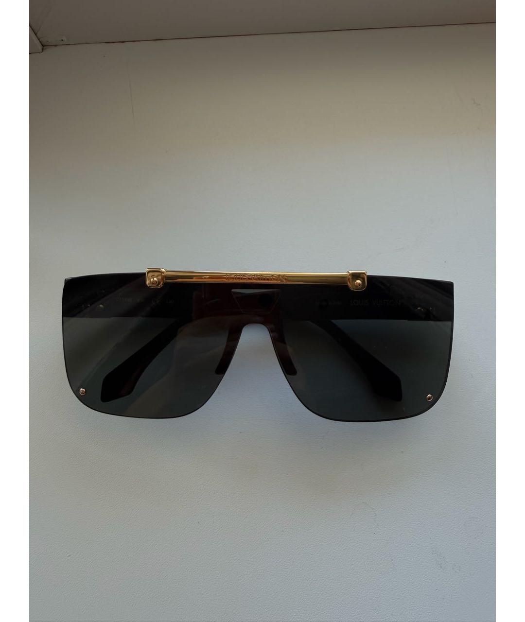 LOUIS VUITTON Черные пластиковые солнцезащитные очки, фото 9