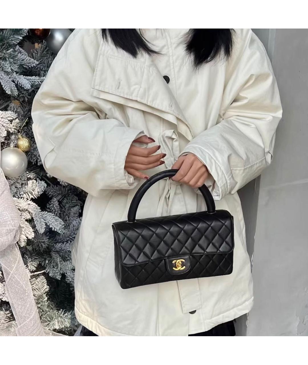 CHANEL Черная кожаная сумка с короткими ручками, фото 7