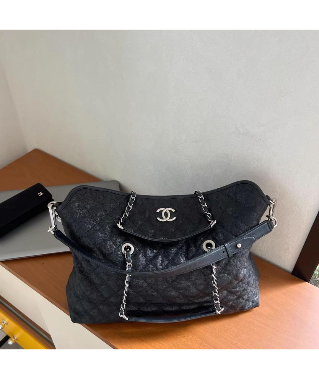 CHANEL Черная кожаная сумка через плечо, фото 9