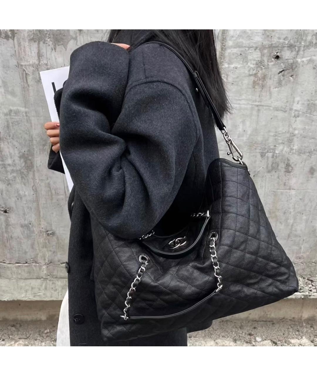 CHANEL Черная кожаная сумка через плечо, фото 7