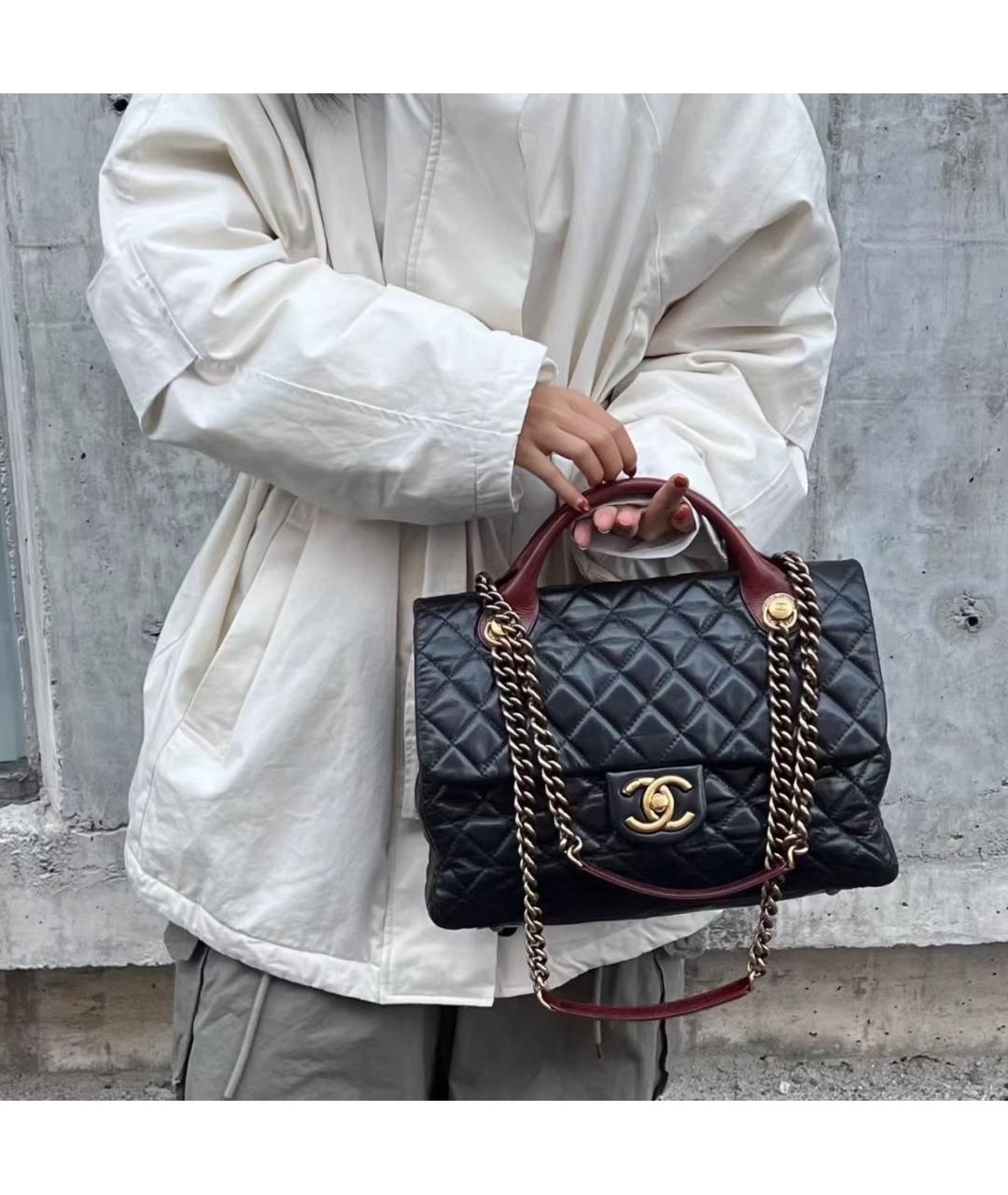 CHANEL Черная кожаная сумка через плечо, фото 7