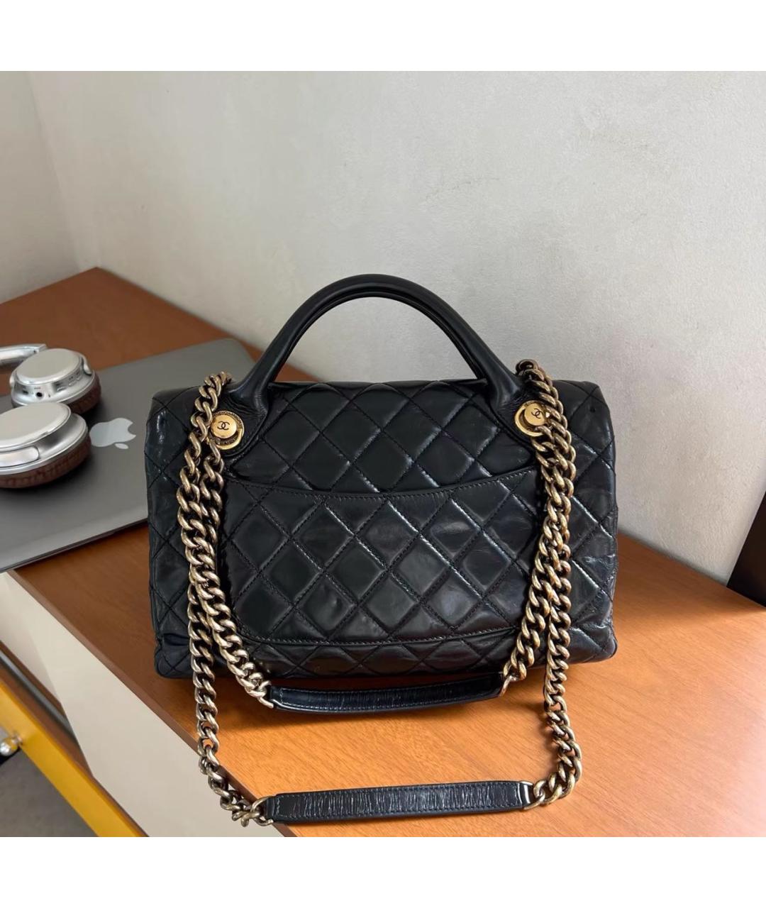 CHANEL Черная кожаная сумка через плечо, фото 2