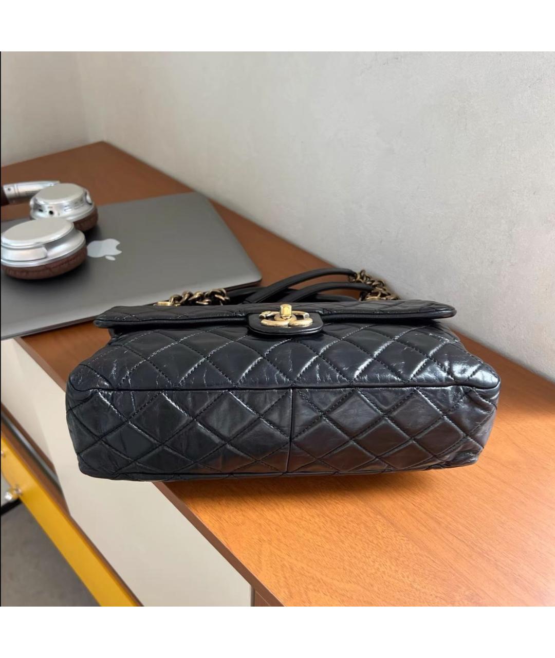 CHANEL Черная кожаная сумка через плечо, фото 3