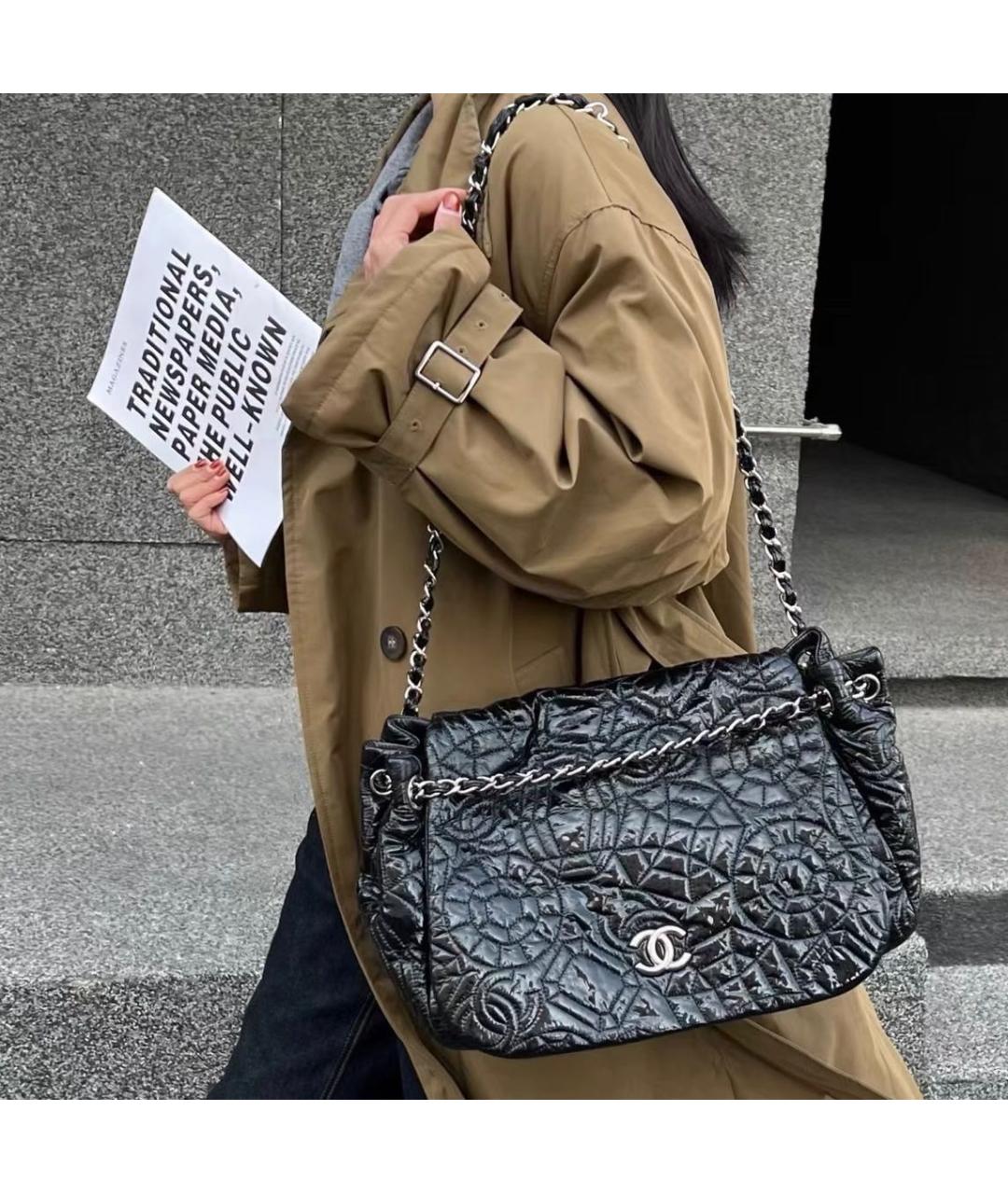 CHANEL Черная кожаная сумка через плечо, фото 6