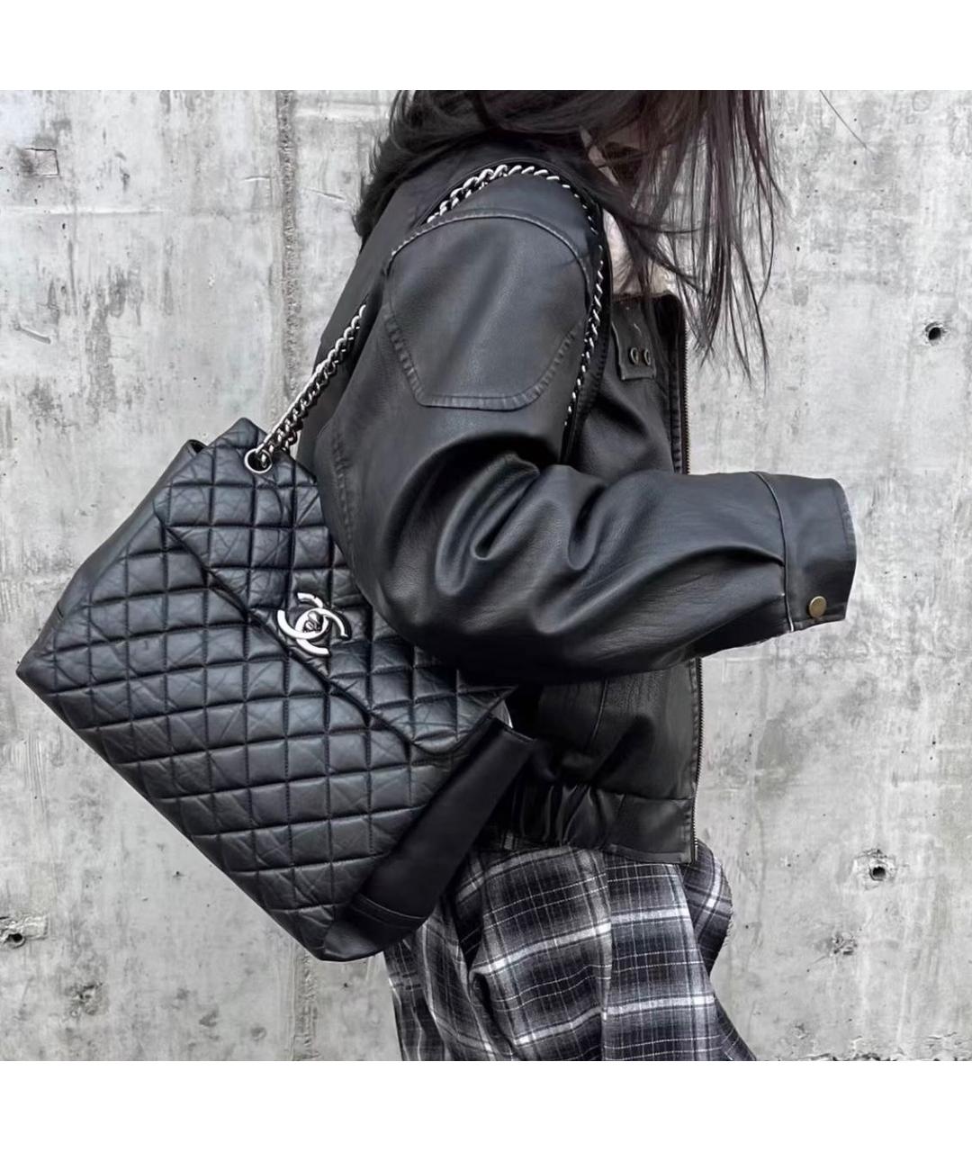 CHANEL Черная кожаная сумка тоут, фото 8