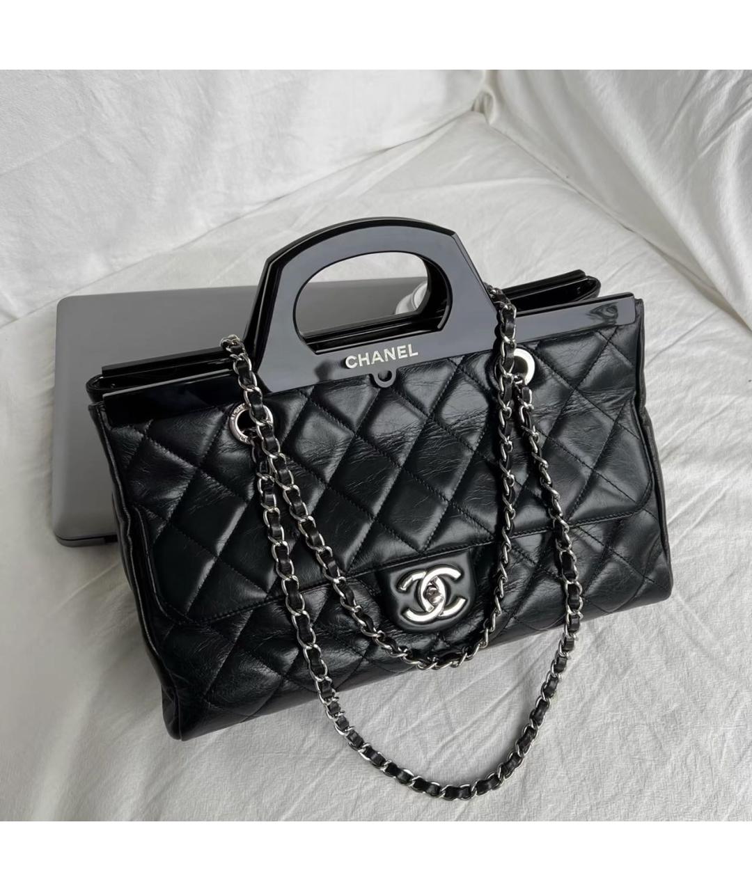 CHANEL Черная кожаная сумка с короткими ручками, фото 8