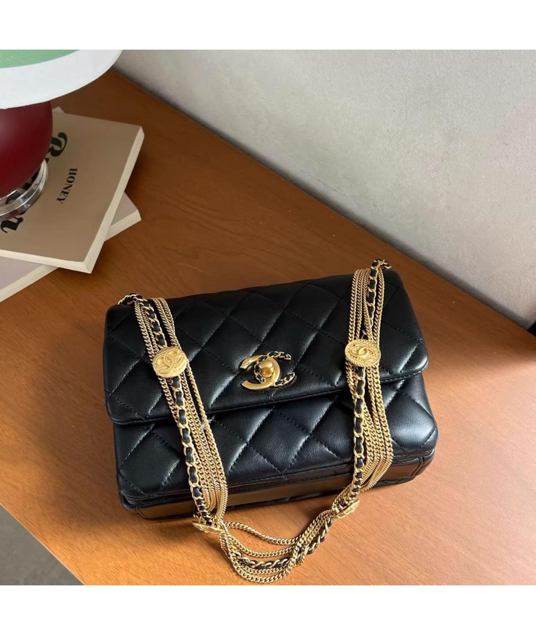 CHANEL Черная кожаная сумка через плечо, фото 5