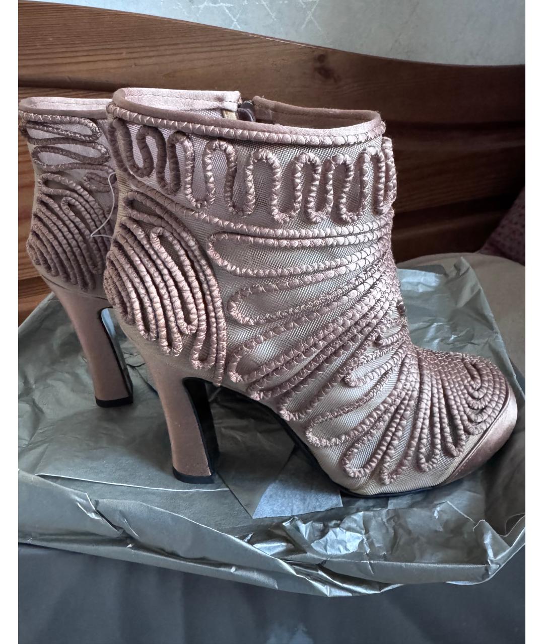 ALBERTA FERRETTI Бежевые синтетические ботильоны, фото 10