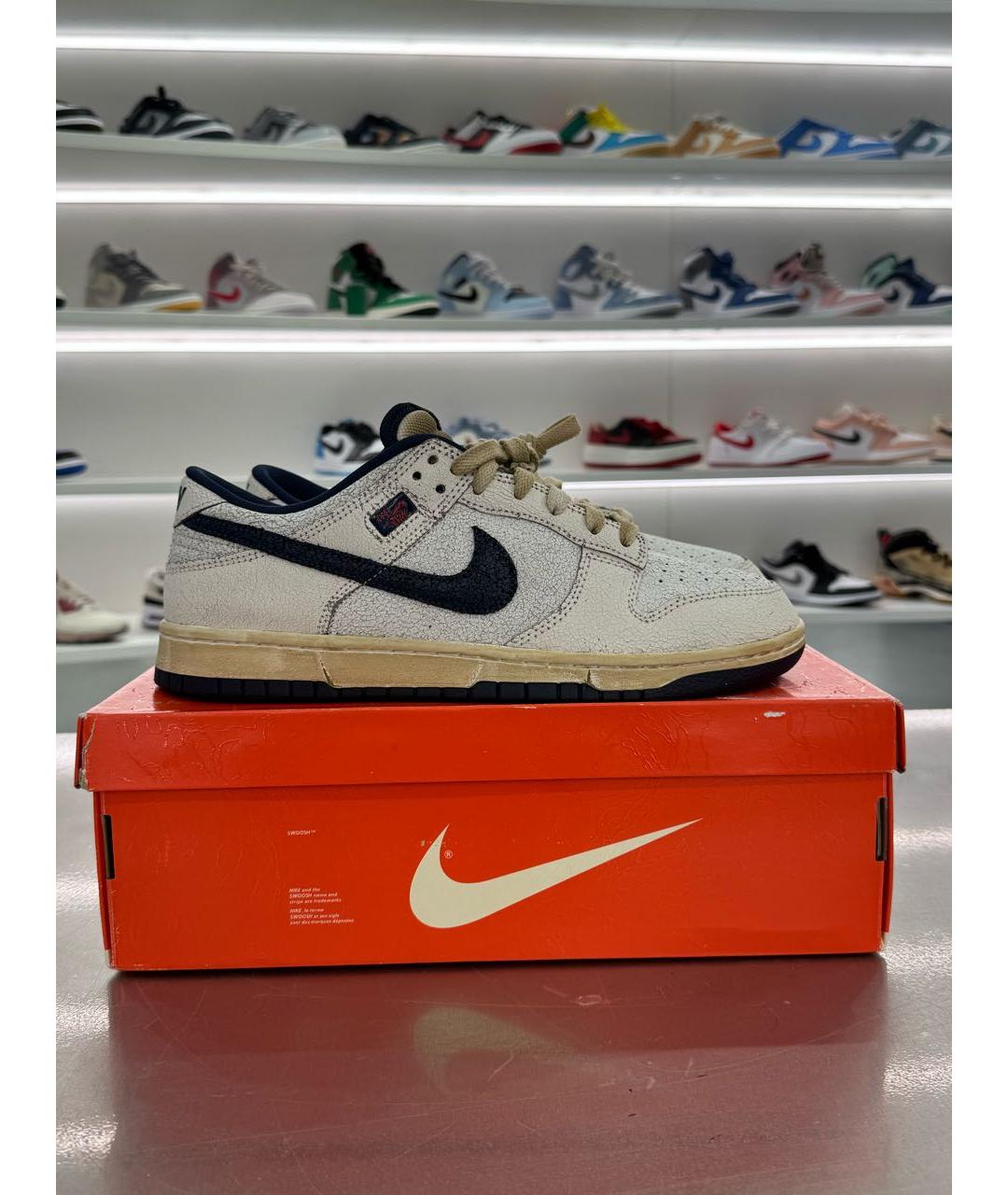 NIKE Бежевые кожаные низкие кроссовки / кеды, фото 2