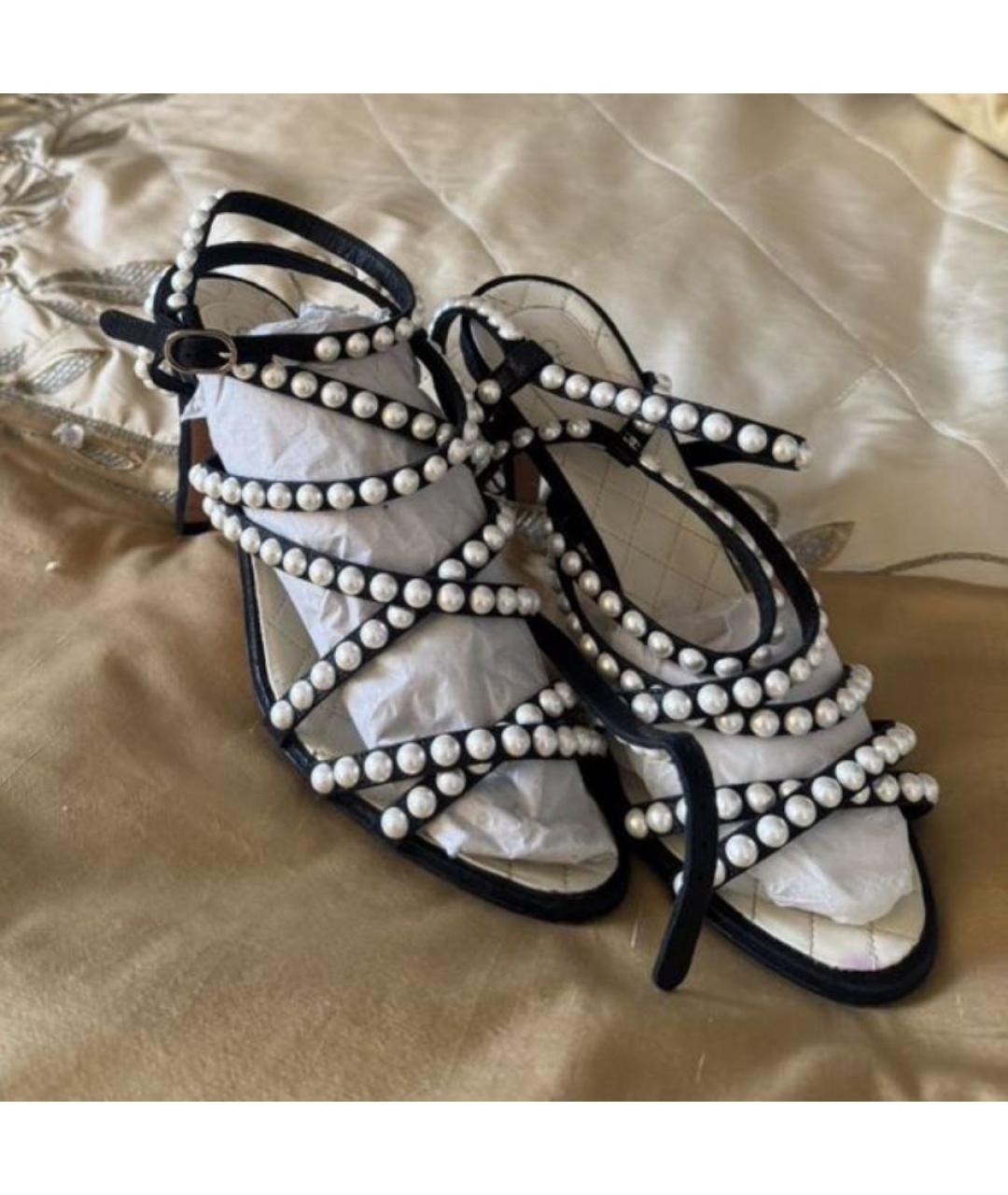 CHANEL Черные кожаные босоножки, фото 4