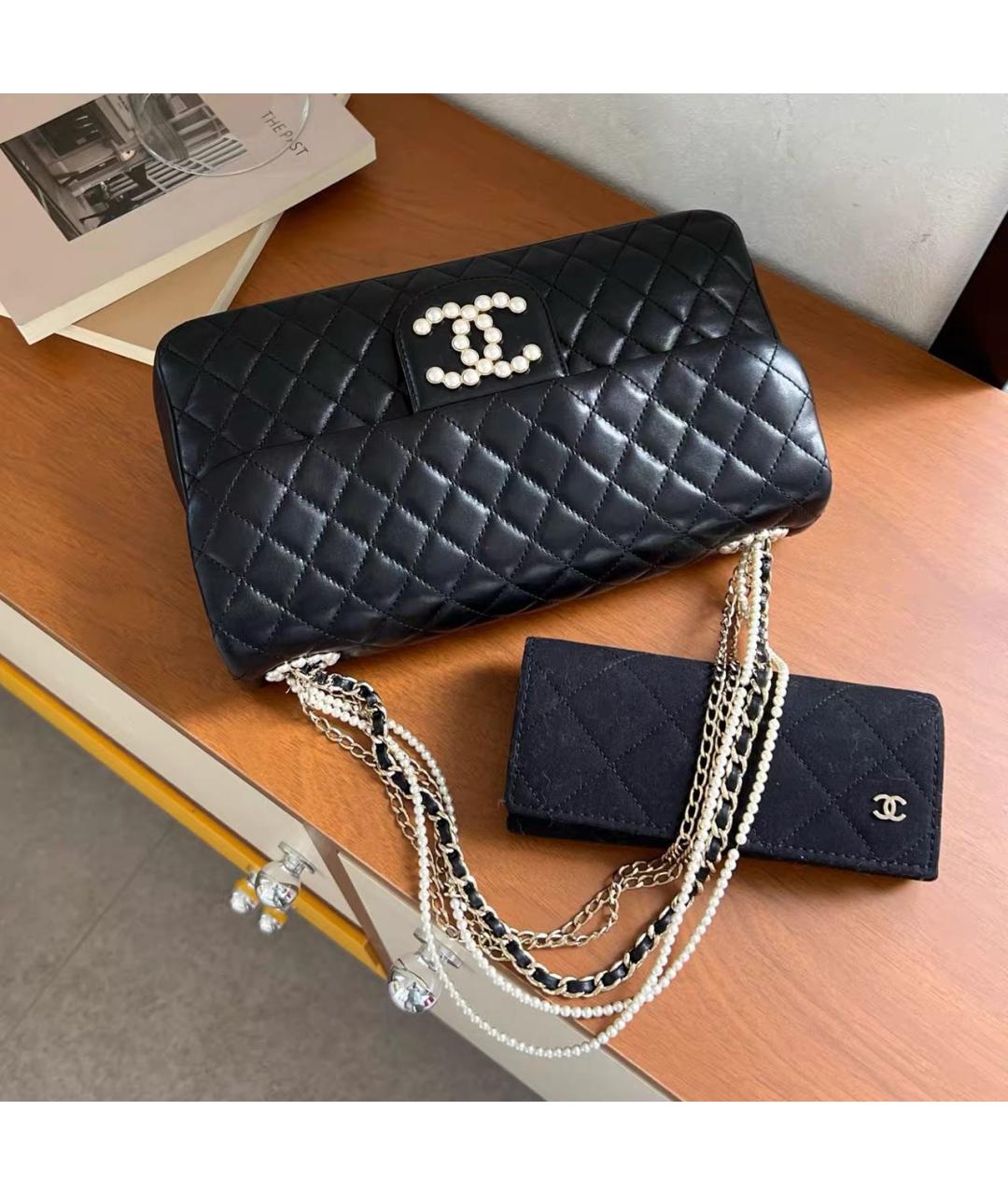 CHANEL Черная кожаная сумка через плечо, фото 4