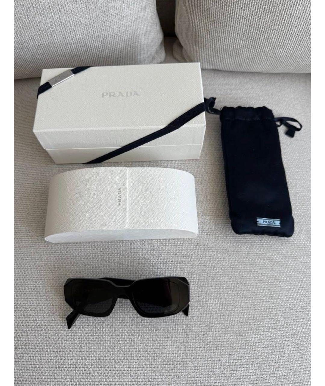 PRADA Черные пластиковые солнцезащитные очки, фото 4