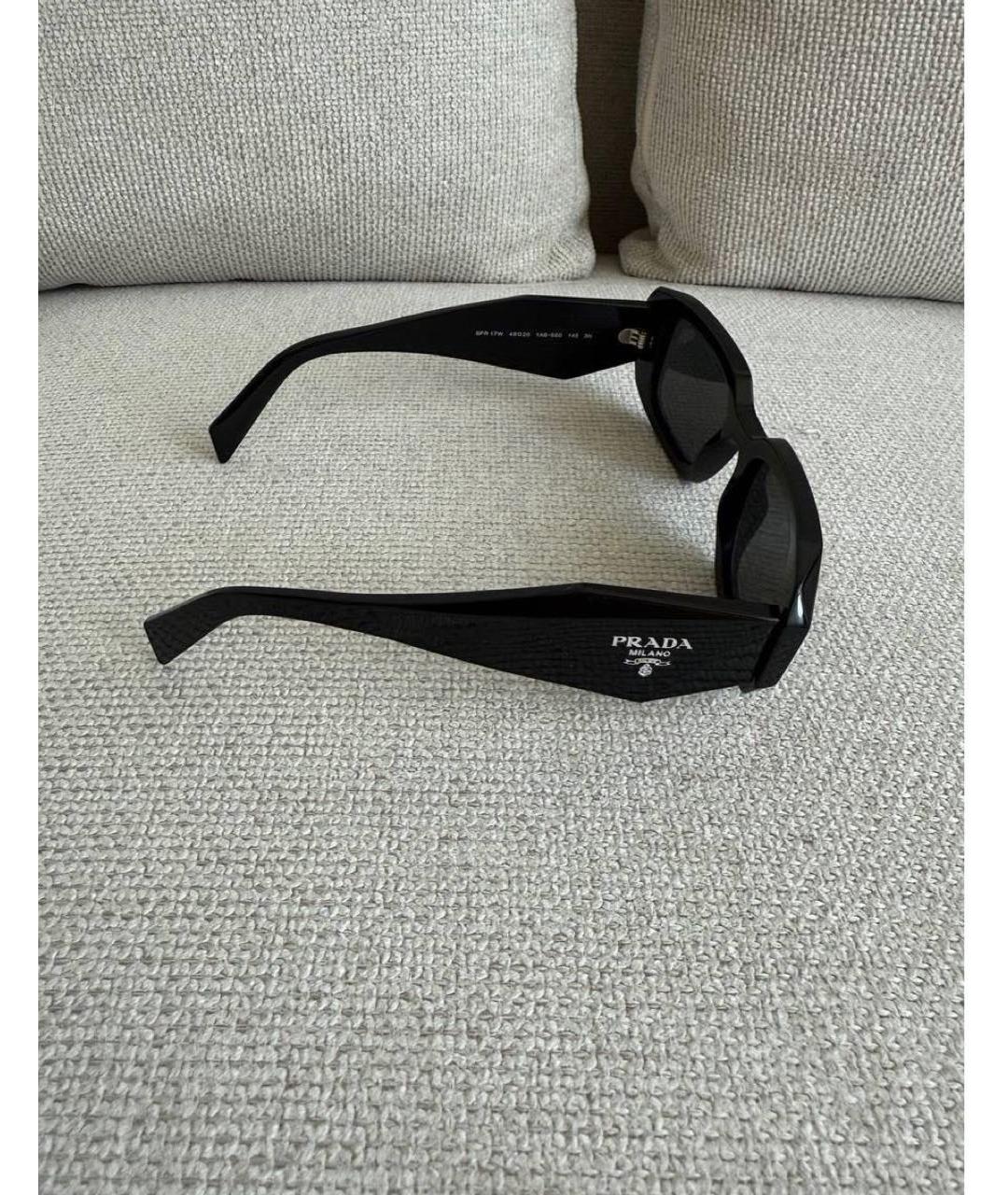 PRADA Черные пластиковые солнцезащитные очки, фото 2