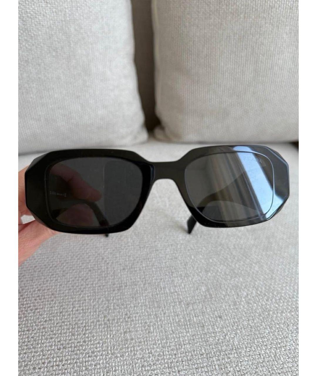 PRADA Черные пластиковые солнцезащитные очки, фото 5