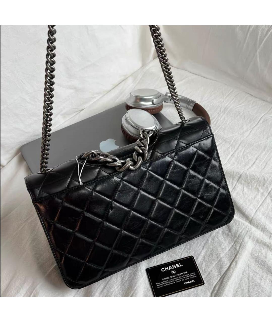 CHANEL Черная кожаная сумка через плечо, фото 4