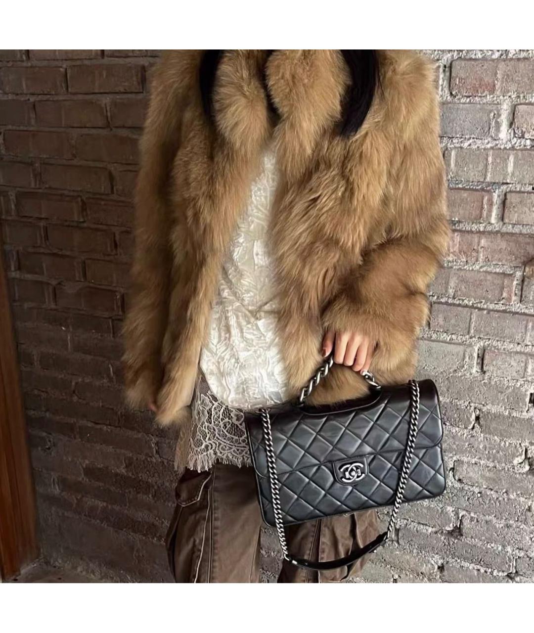 CHANEL Черная кожаная сумка через плечо, фото 7