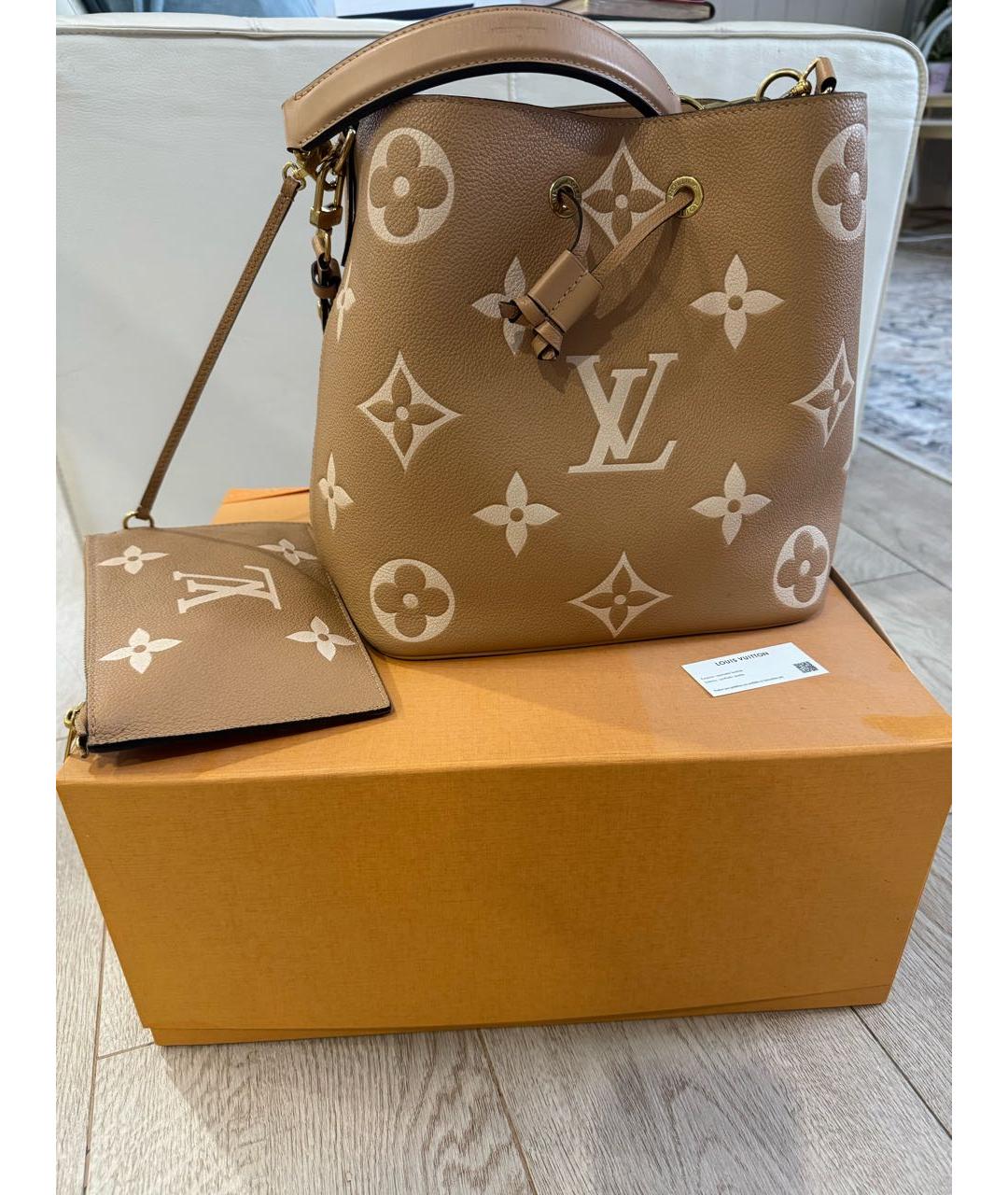 LOUIS VUITTON Бежевая кожаная сумка с короткими ручками, фото 2