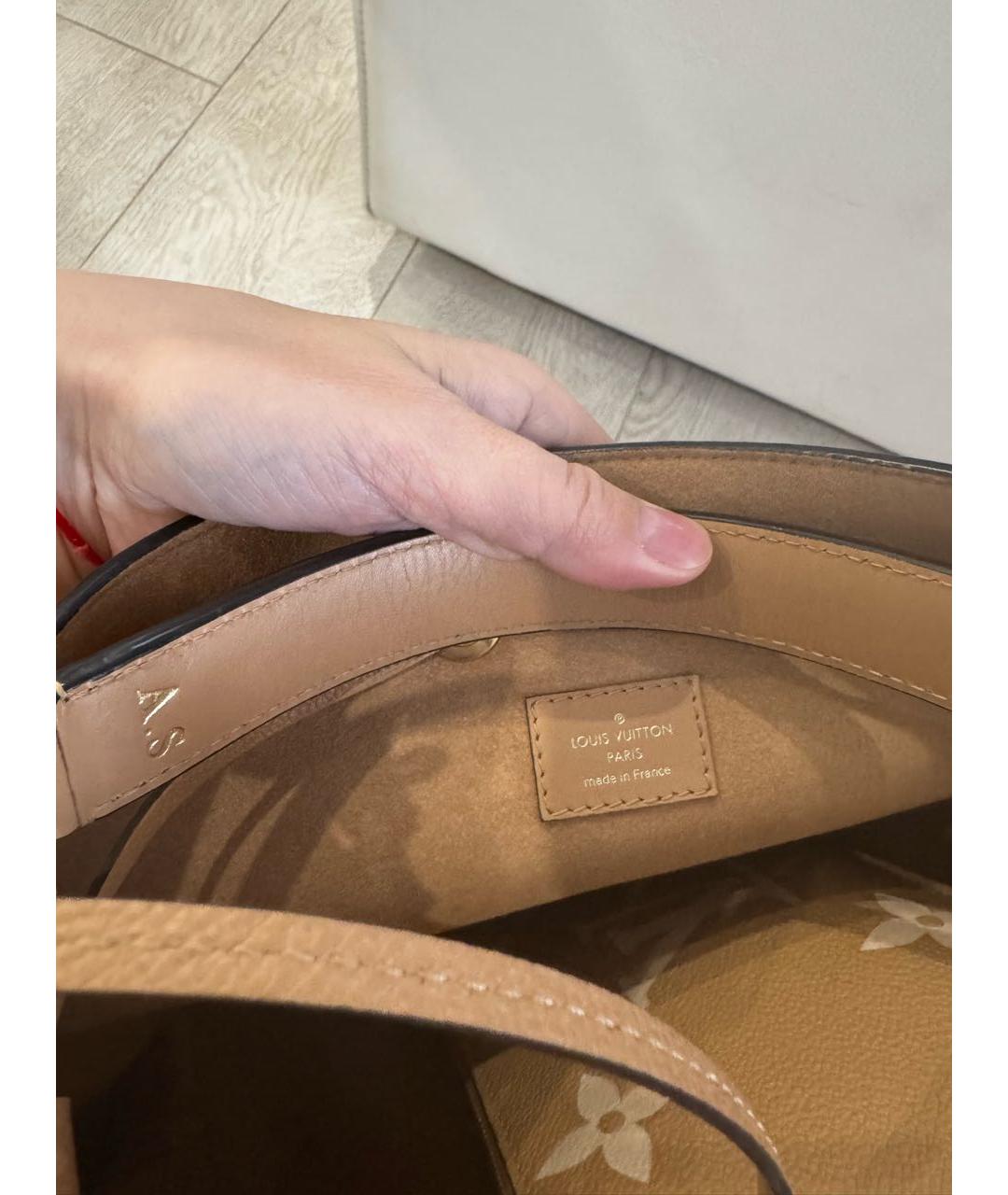 LOUIS VUITTON Бежевая кожаная сумка с короткими ручками, фото 4