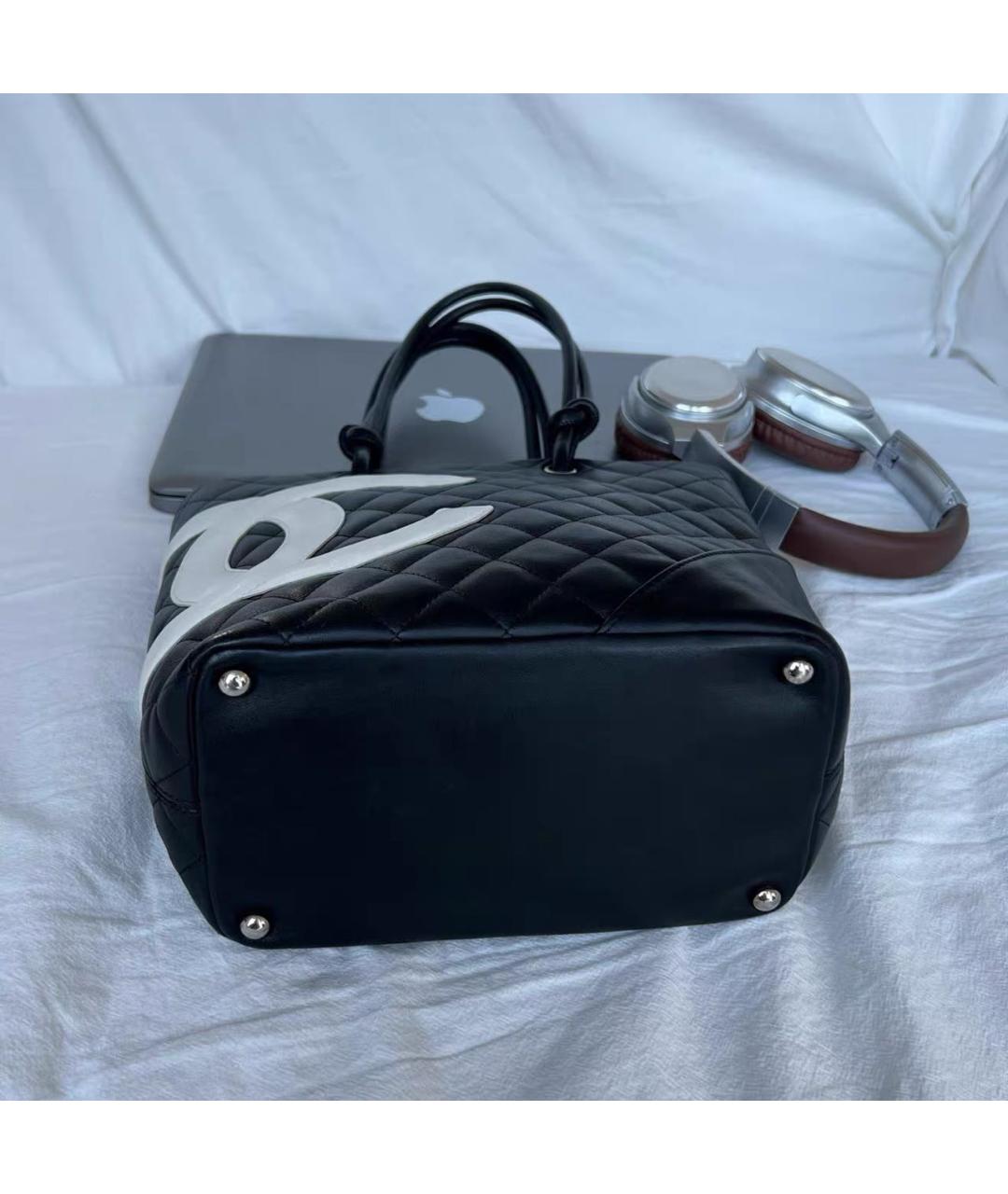CHANEL Черная кожаная сумка тоут, фото 4
